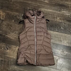Lululemon Athletica Taupe Puffer Vest
